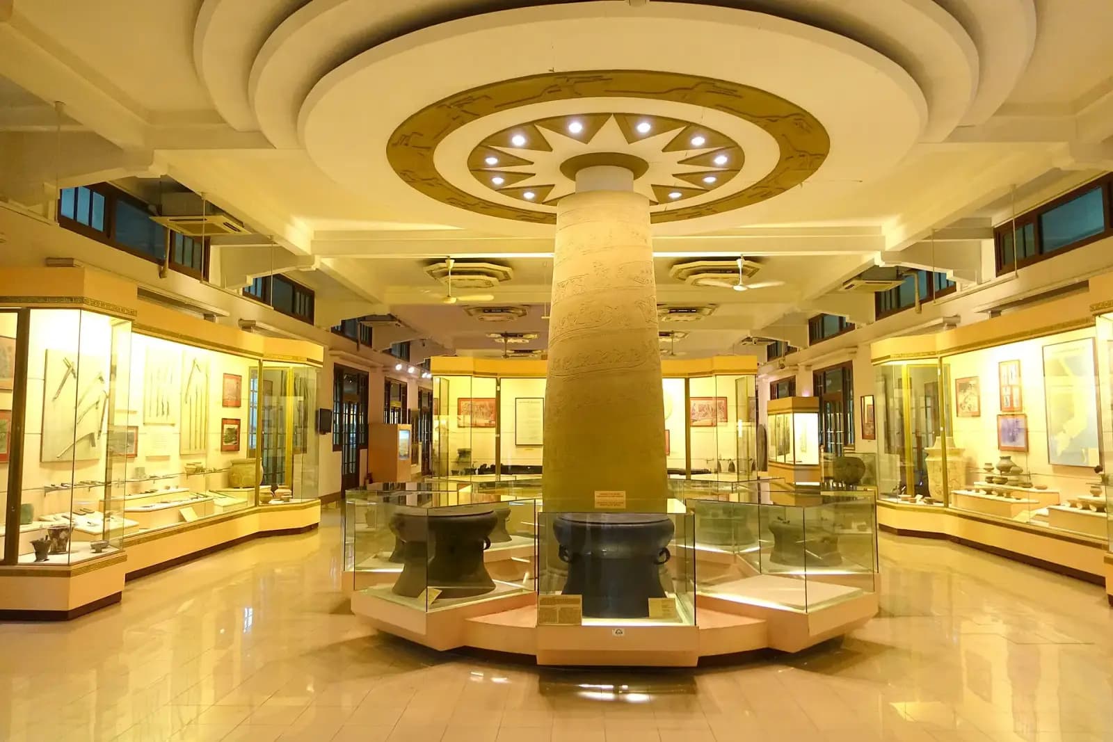 Sảnh trưng bày