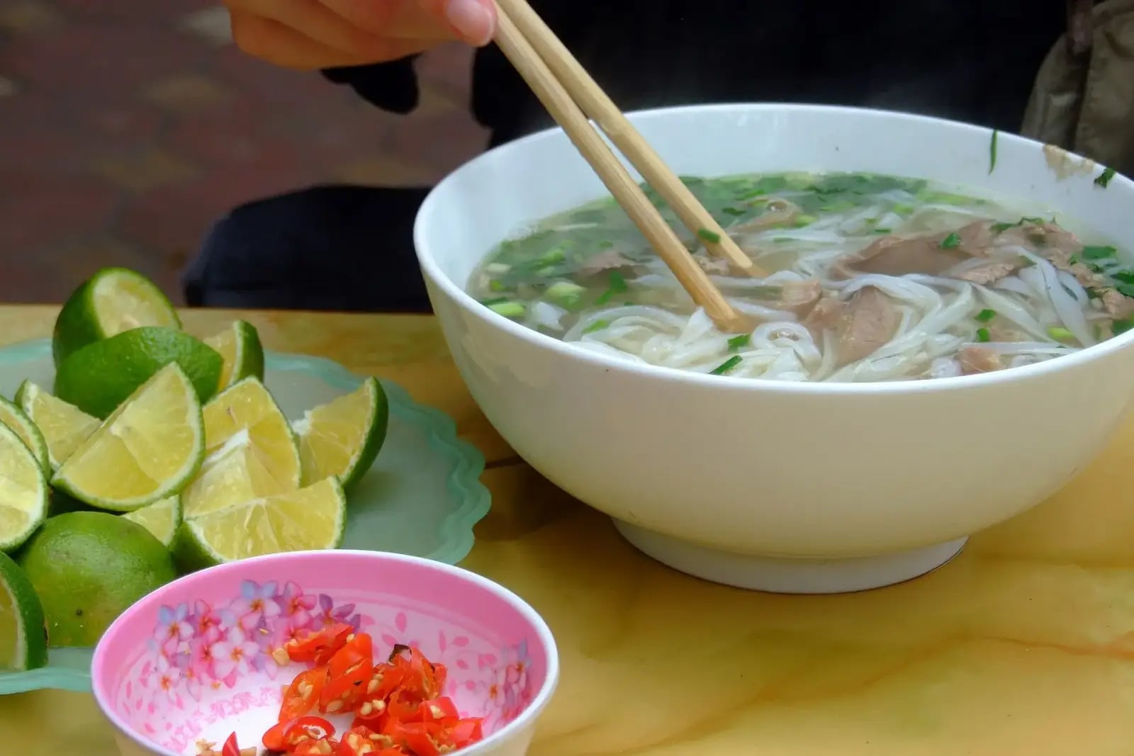 Tô phở bò Hà Nội